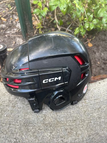 Extra Large CCM Helmet