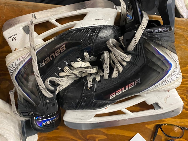 2025 Bauer Vapor Flylite Hockey Skates Size 5.5 (Used)