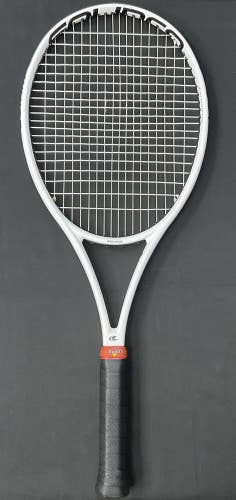 Solinco Whiteout 305 18x20 Grip Size 4