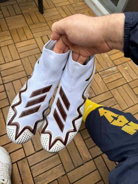 Men’s Adidas Predator Freak .3 Laceless FG Cleats White Maroon Size 11 Used