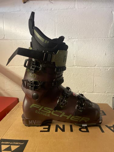 Mondo 27 & 27.5 Fischer Ranger Pro 130 GW DYN Ski Boots Stiff Flex (New)