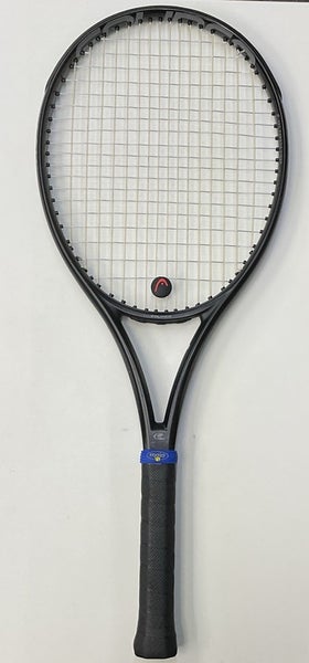 Solinco Blackout 285 16x19 Grip Size 3