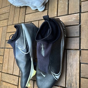 Men's Size M 9.5 (W 10.5) Nike Vapor edge pro 360 Mid Top Molded Cleats (Used)