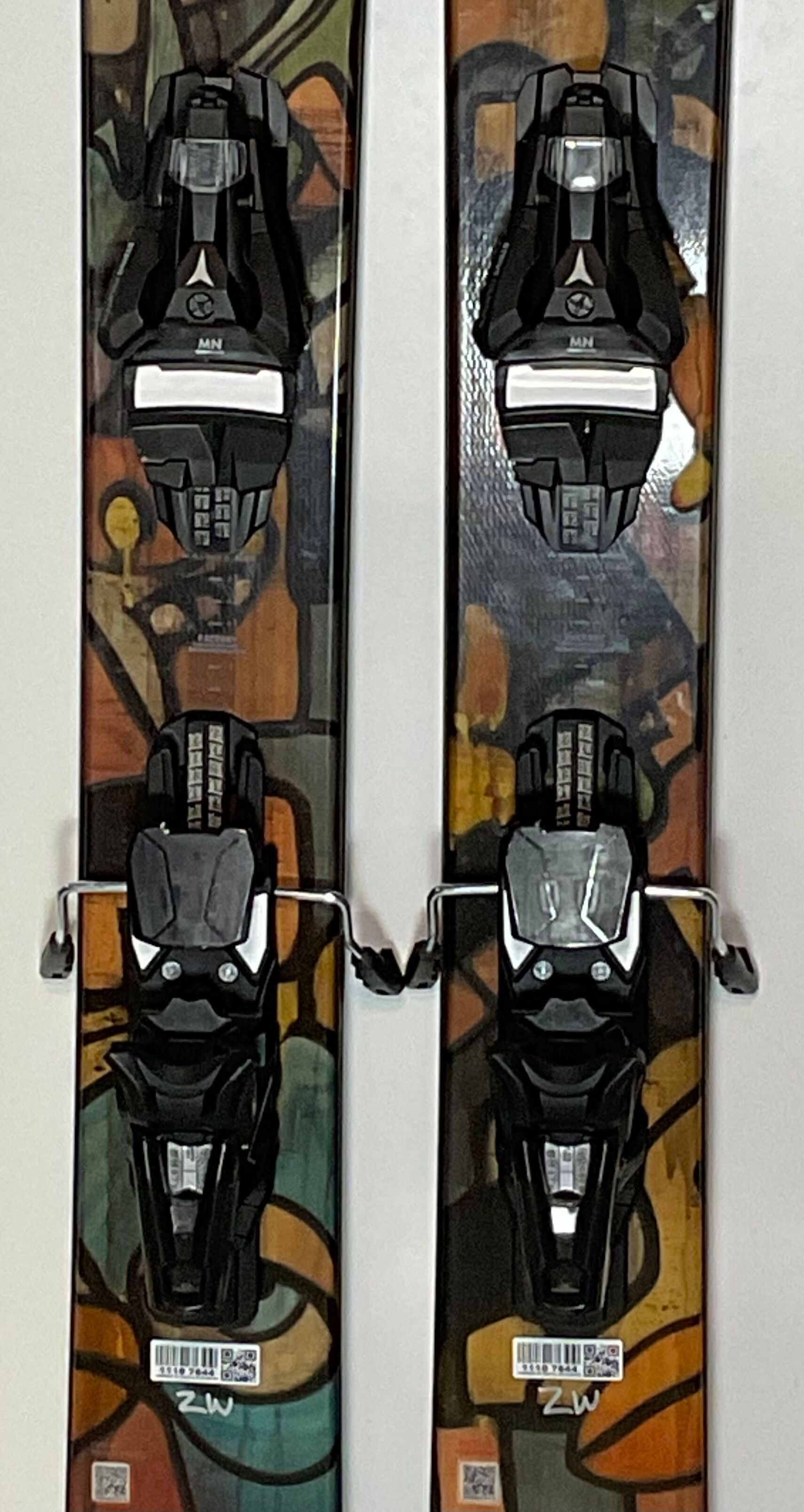 2026 Men's Atomic Powder 184cm Bent Chetler 120 Demo Skis With