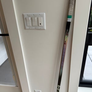 Junior CCM JetSpeed FT8 Pro Right Handed Hockey Stick P28 30 Flex (Used)