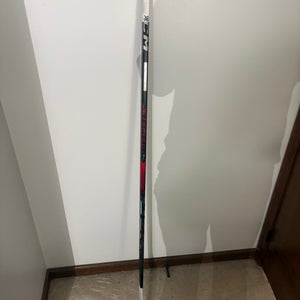Senior CCM JetSpeed FT7 Pro Left Hand Hockey Stick P29 70 Flex (Used) Pretty much brand new.