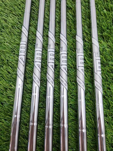 TRUE TEMPER AMT TOUR WHITE IRON SHAFT SET XSTIFF 106G .355 TIP 38,37,36.5,36,35.