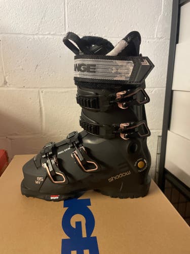 Mondo 23 & 23.5 Women's Lange Shadow 85 W MV GW Ski Boots Soft Flex (New)