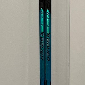 Senior Bauer Pulse Left Hand Hockey Stick P92 77 Flex (New)