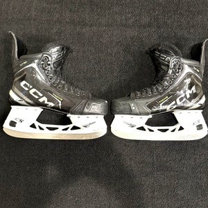 CCM Tacks XF 90 Hockey Skates Regular Width 6 (Used)