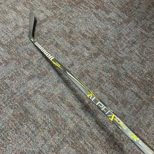 Senior Warrior Alpha QX Right Handed Hockey Stick P28 75 Flex Pro Stock (Used)