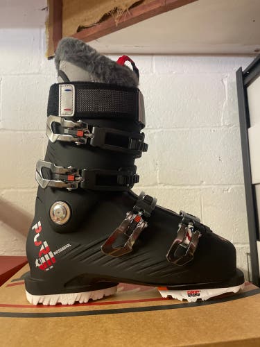 Mondo 25 & 25.5 Women's Rossignol Pure Pro 100 GW Ski Boots Medium Flex (New)