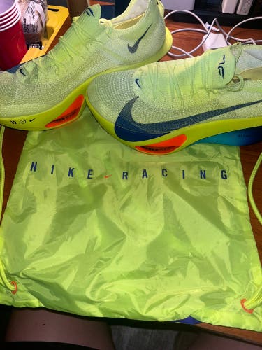 Green Unisex Size 13.0 (W 14.0) Adult Nike alpha fly 3 (New)