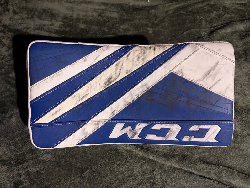 CCM Extreme Flex E5.9 Regular (Used)