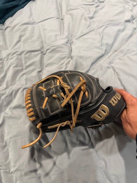 Wilson A2K LH Pitcher's Baseball Glove 12" (Used)