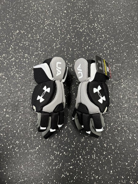 Used Under Armour STRATEGY Lacrosse Gloves Junior Black MD 11849-S000034073