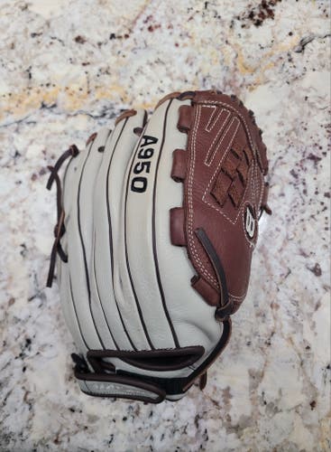 RH Wilson A950 Baseball Glove 12.5" (Used)