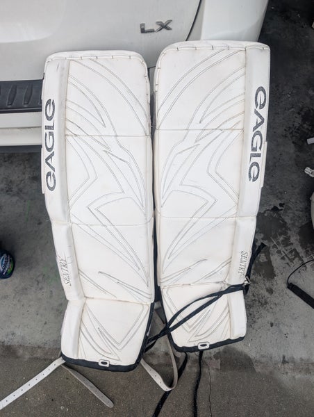 37" Eagle Goalie Leg Pads (Used)