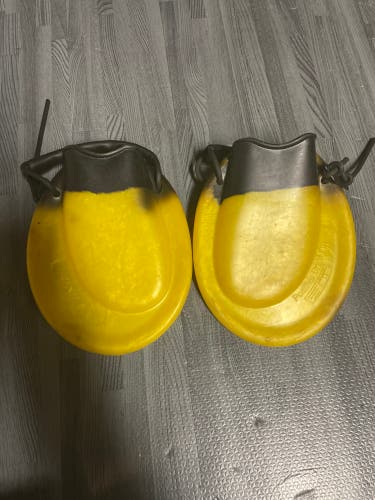 Fins (Used) Finnis Positive Drive fin