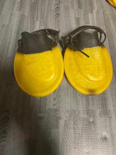 Fins (Used)Finnis positive drive fins