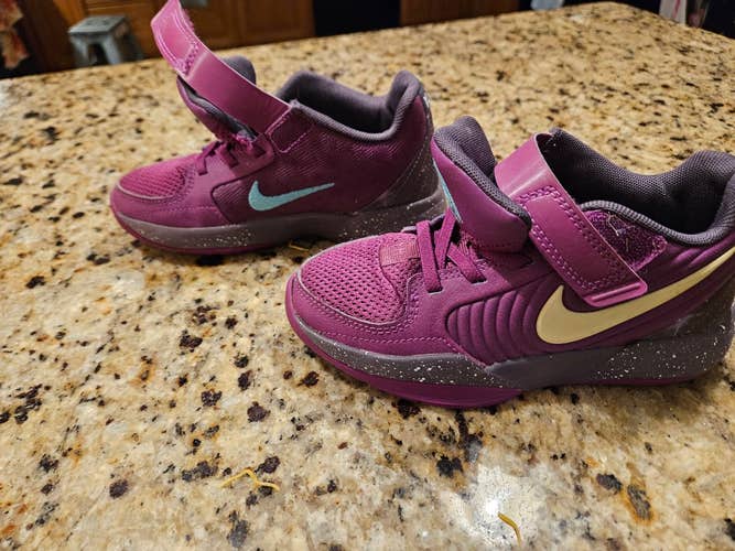 Kid's 13K (Little Kids) Nike Shoes (Used)