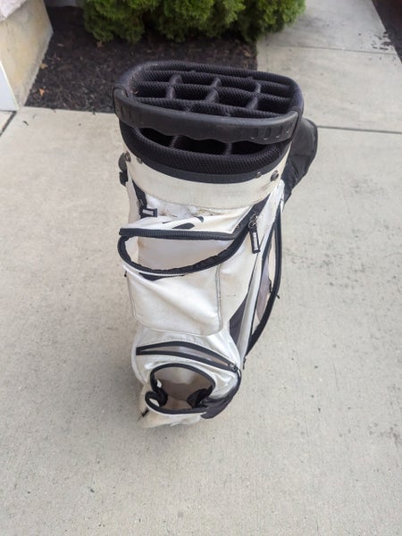 Unisex TaylorMade Bag (Used) White / Black