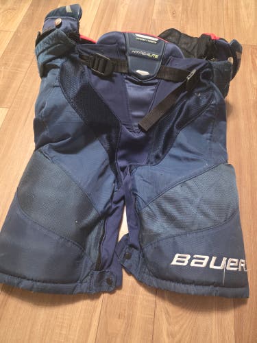 Intermediate Large Bauer Vapor Hyperlite Hockey Pants (Used)