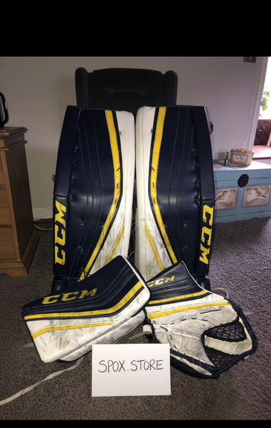 University of Michigan – Pro Return CCM Premier Goalie Set (35+1) (READ DESCRIPTION)
