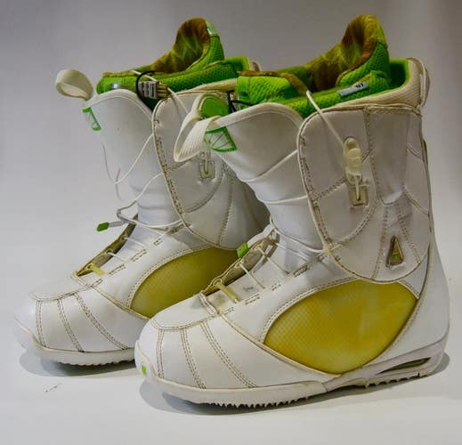 BURTON SUPREME SNOWBOARD BOOTS WOMEN SIZE 9