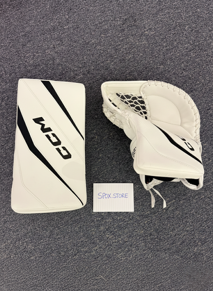 2022 CCM Extreme Flex 6 Goalie Glove & Blocker Set – Brand New!