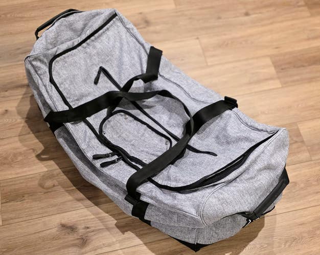 Pacific Rink Adult Hockey Bag (Gray)