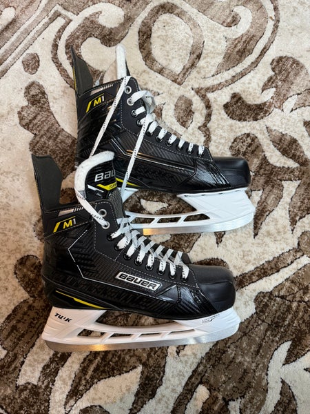 2022 Bauer Supreme M1 Hockey Skates 10 (New)