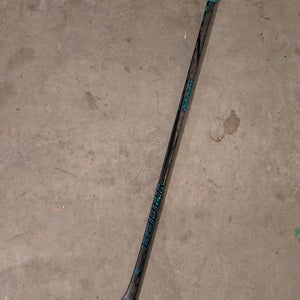 Junior Bauer Twitch Right Handed Hockey Stick P92 45 Flex (Used)