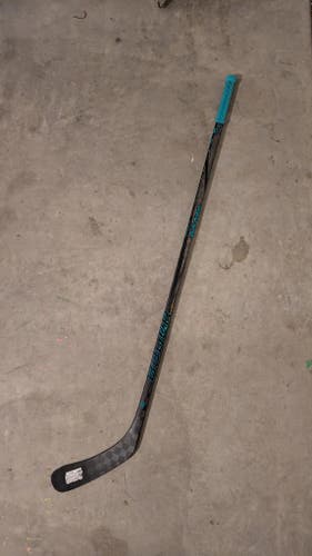 Junior Bauer Twitch Right Handed Hockey Stick P92 45 Flex (Used)