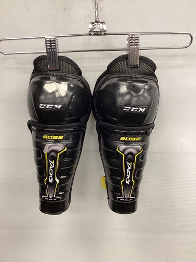 Used CCM TACKS 3092 Youth Shin Guards Black 8" 11851-S000040829