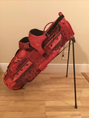 G/Fore Stand Golf Bag with 4-way Dividers (No Rain Cover) *VGC*