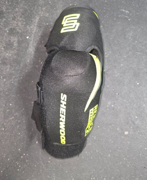 Senior Large Sher-Wood Rekker Legend 2 Elbow Pads (Used)