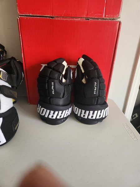 Warrior Alpha DX Gloves 14" Pro Stock