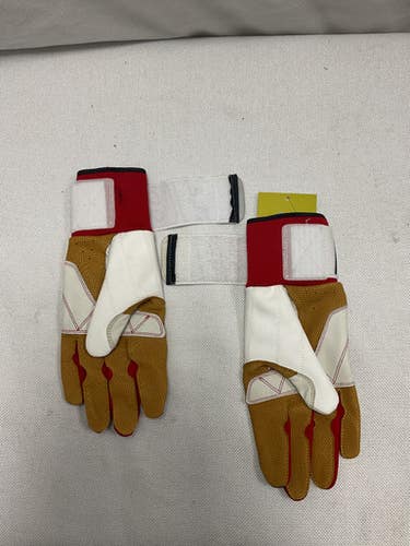 Used Marucci BB/SB Batting Gloves White MD 11490-S000267430
