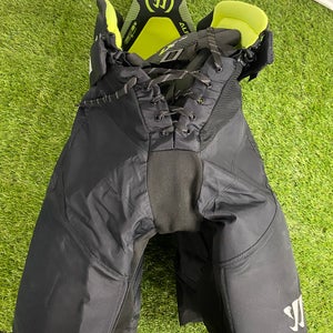 Black Senior Small Warrior Alpha lx 20 Hockey Pants (Used)