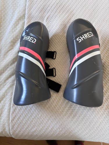 Small Shred Shin Guard (Used)
