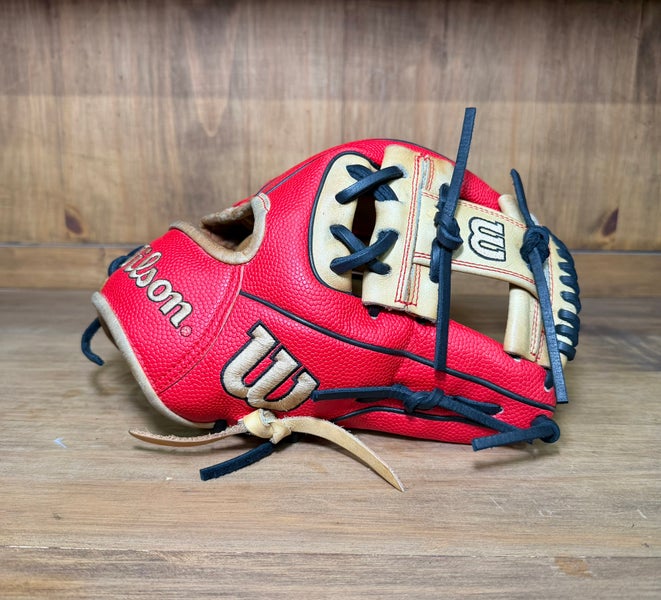 Wilson GOTM 100 February 2020 A2000 1786SS 11.5”