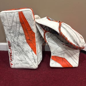 True Catalyst PX5 Glove & Blocker Set Pro Stock Item#LGX5