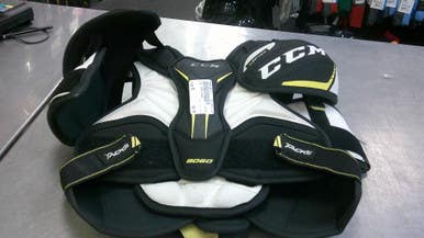 Used CCM TACKS 9060 Junior Shoulder Pads MD 11339-S000196321