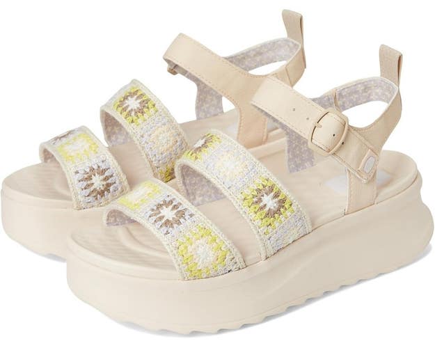 Hey Dude Delray Buckle Cottage Crochet Sandal Women's 7 Ivory Ankle Strap TZP899
