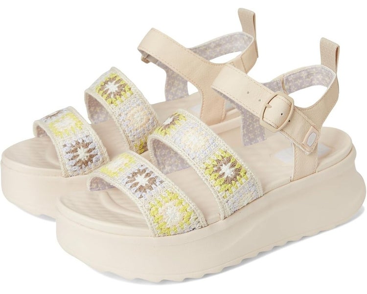 Hey Dude Delray Buckle Cottage Crochet Sandal Women's 7 Ivory Ankle Strap TZP899