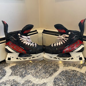 2023 CCM JetSpeed FT6 Hockey Skates Regular Width 6 (Used)