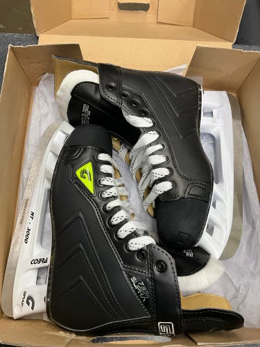 Graf Supra 735 Hockey Skates Regular Width Size 6 (New)