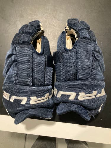 True Pro 4 Roll Gloves 13" (Used)