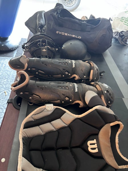 Wilson Catcher's Set (Used)